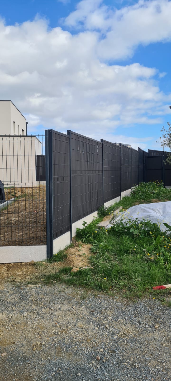 Clôture et claustras en aluminium